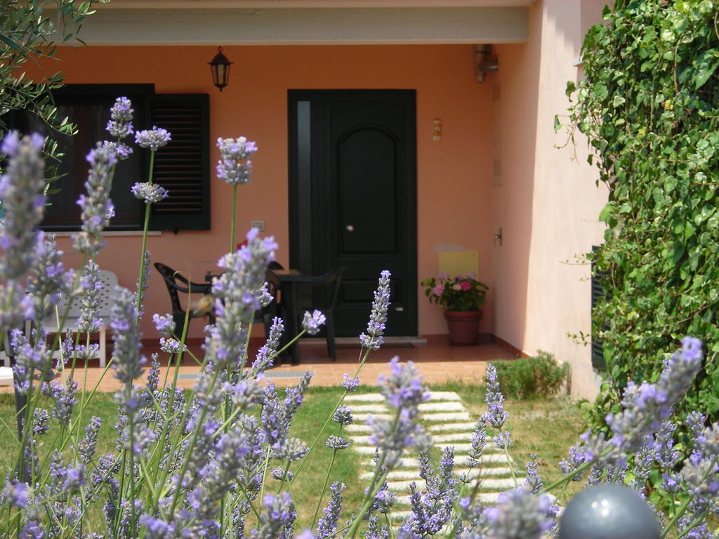 Residence Ai Campi Da Golf 사투르니아 외부 사진