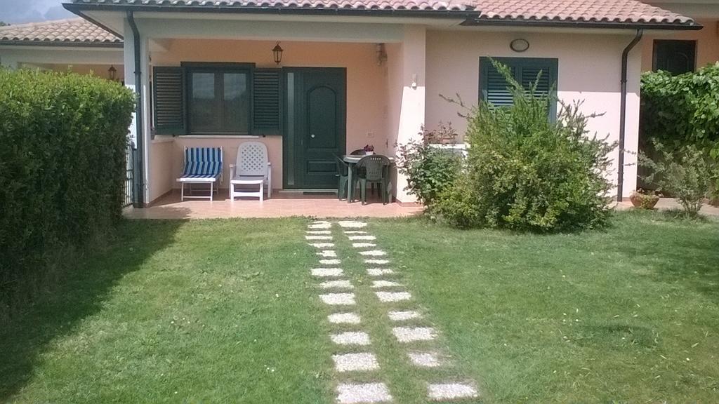 Residence Ai Campi Da Golf 사투르니아 외부 사진