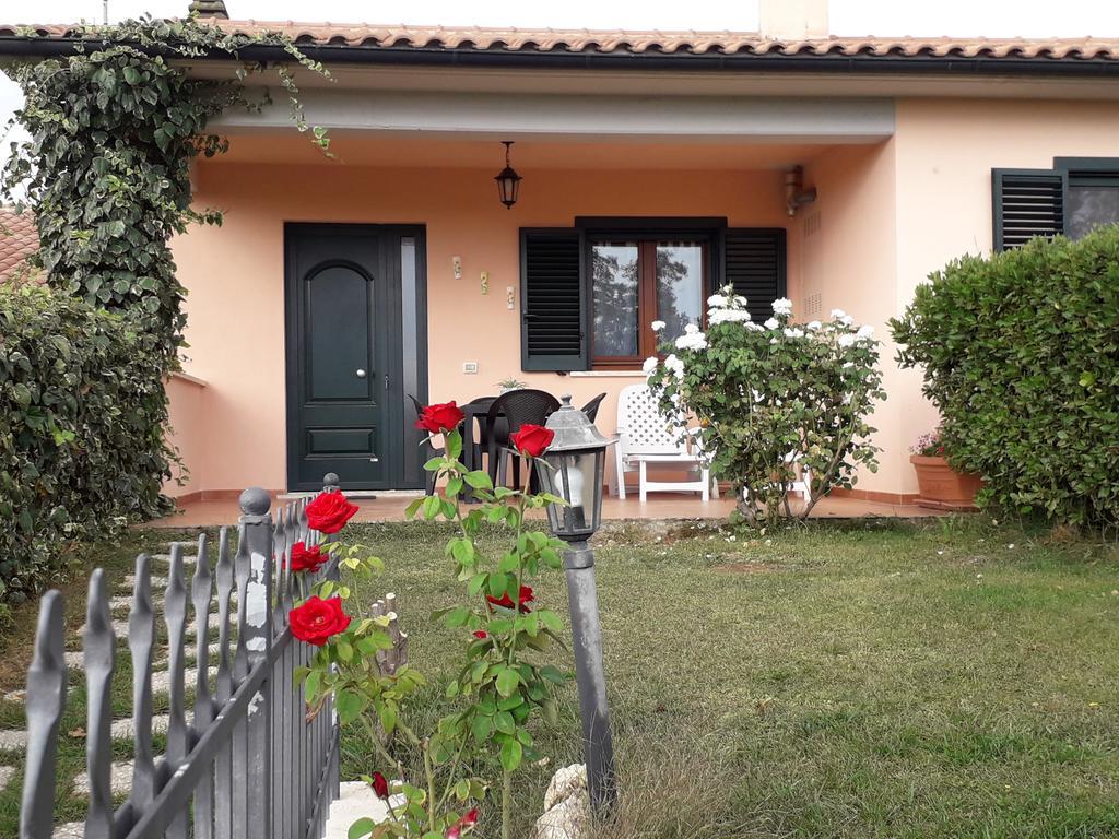 Residence Ai Campi Da Golf 사투르니아 외부 사진