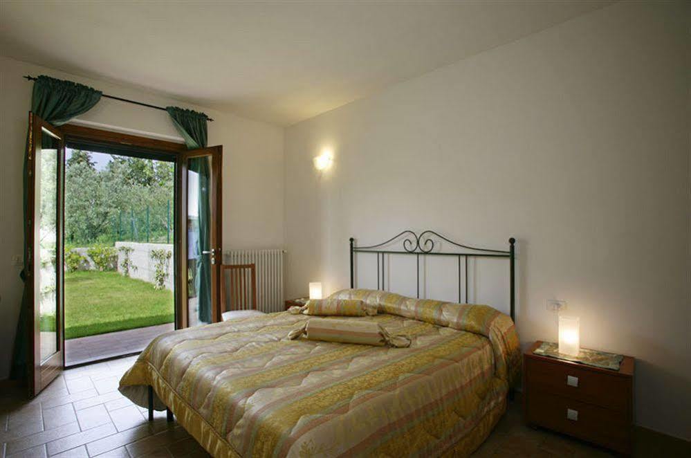 Residence Ai Campi Da Golf 사투르니아 외부 사진
