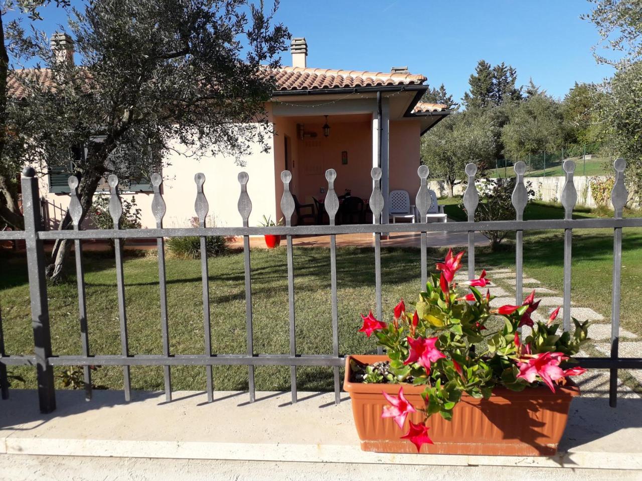 Residence Ai Campi Da Golf 사투르니아 외부 사진